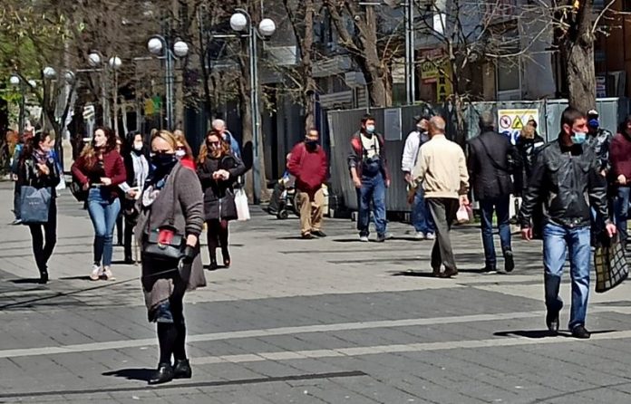 маски на открито