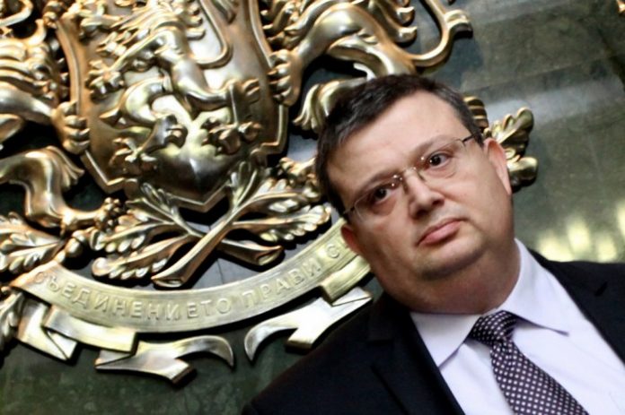 цацаров