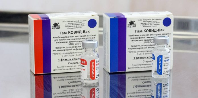 Citizens aged over 60 get COVID-19 vaccines in Moscow