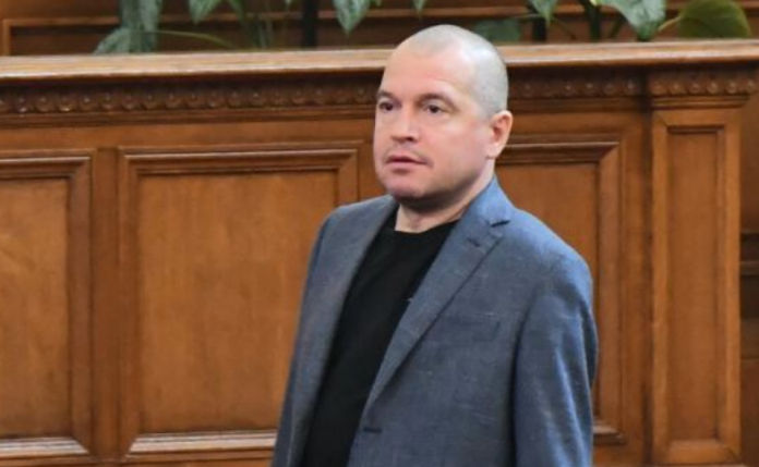 Screenshot 2021-08-20 at 09-58-45 Тошко Йорданов Въобще не ми пука какво говорят ГЕРБ
