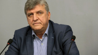 манол генов