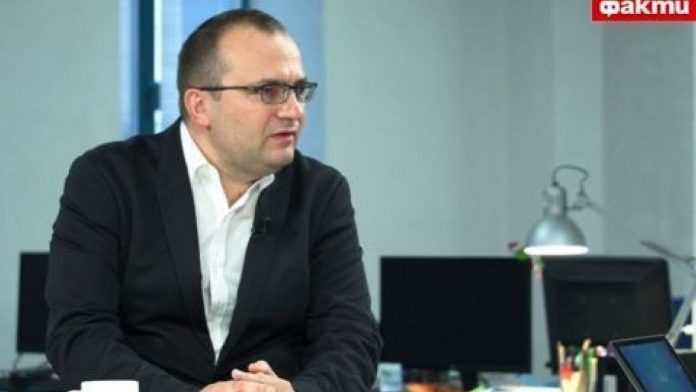 martin-dimitrov-za-fakti-mashinata-nama-pristrastie-ta-e-nepodkupna-ta-ne-smena-protokola-i-tova-im-prechi-1