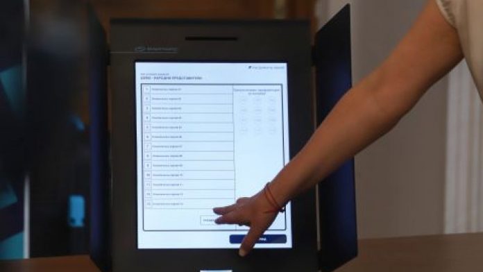 prikluchi-procedurata-po-udostoveravane-na-mashinite-za-vota-1
