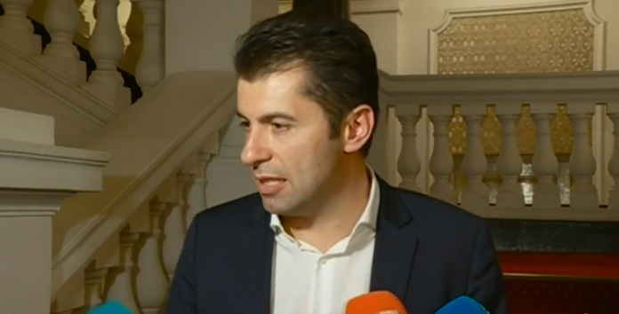 петков