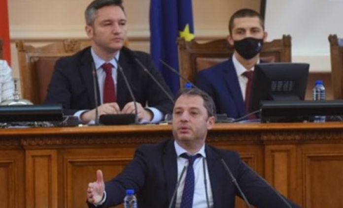 Screenshot 2022-02-02 at 10-30-11 Скандал в парламента заради скъпия ток