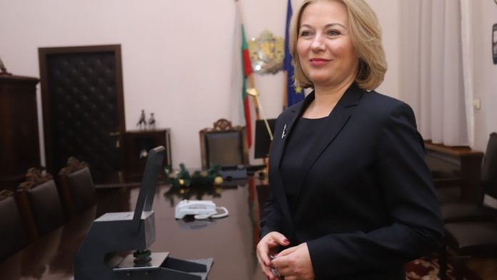 ministar-iordanova-vazmojno-nai-skoro-shte-vnesa-predlojenieto-za-osvobojdavaneto-na-geshev--1