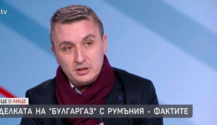 николов