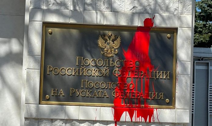 посолство боя