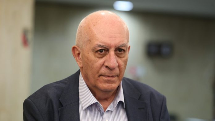 юрий асланов