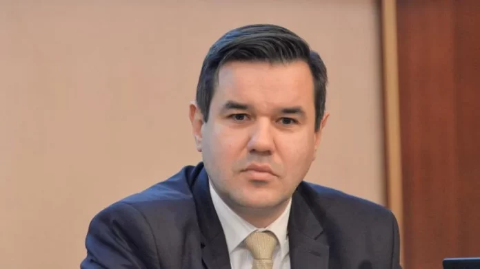 никола стоянов
