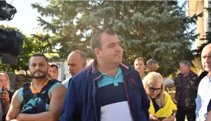 Screenshot 2022-09-08 at 15-03-58 Явор Гечев Спираме сечите във водосбора на селата за да престанат спекулациите с наводненията