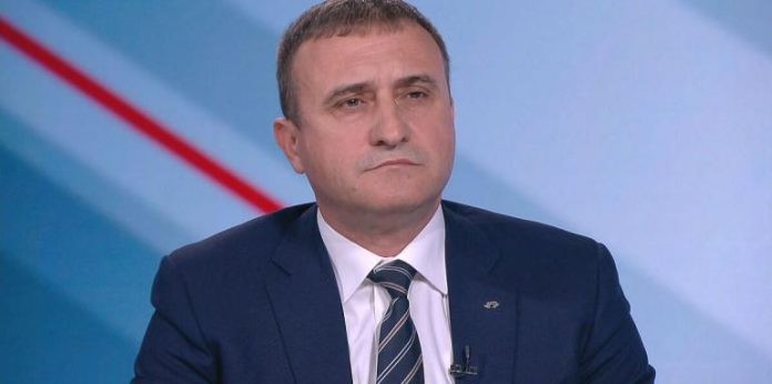 ахмедов