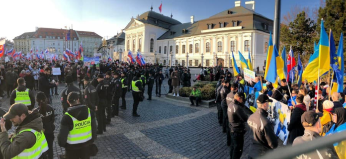 братислава протест