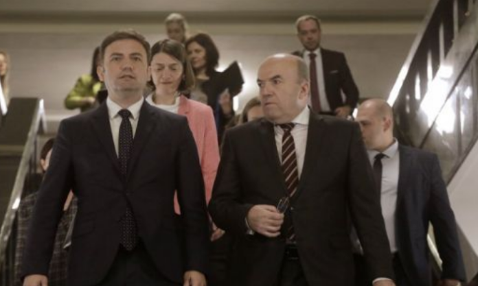 милков и османи