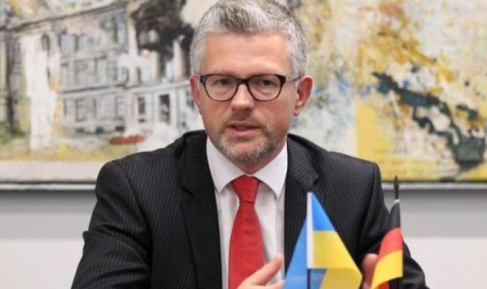 Андрий Мелник