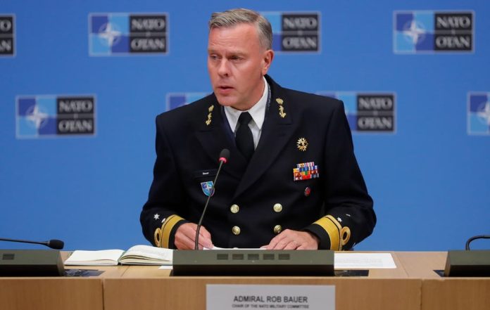 адмирал Роб Бауер
