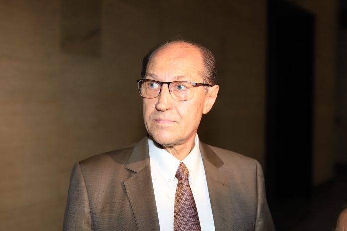 адвокат гатев