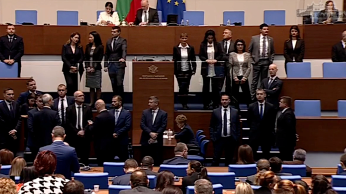 парламент