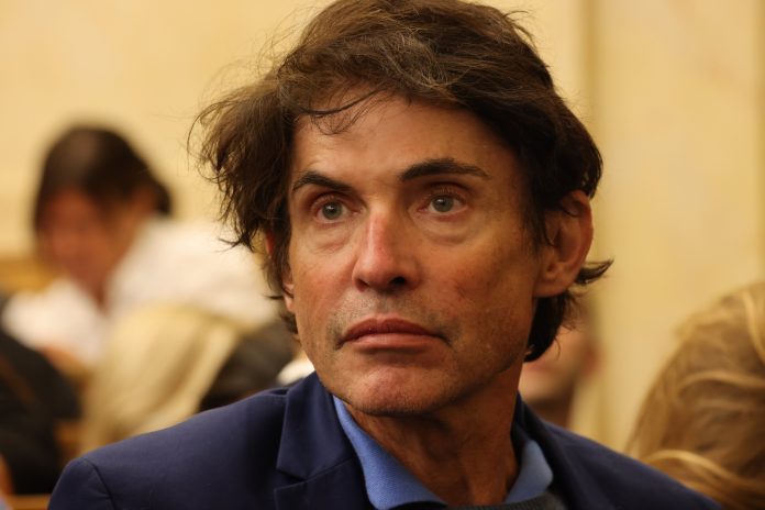 LE PARISIEN