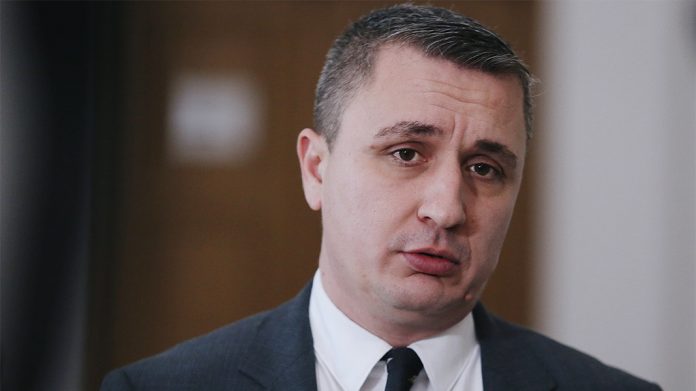 alexander nikolov