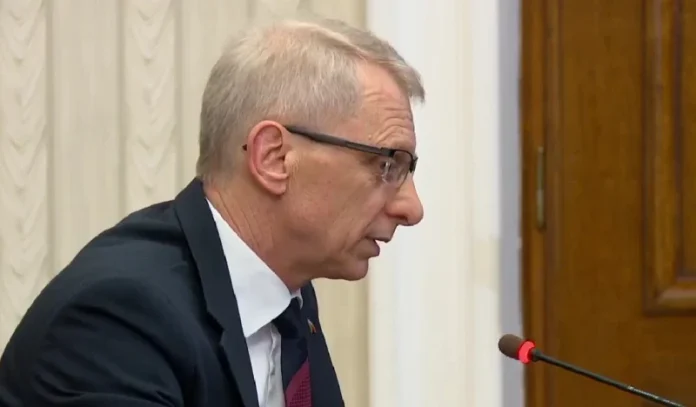 денков