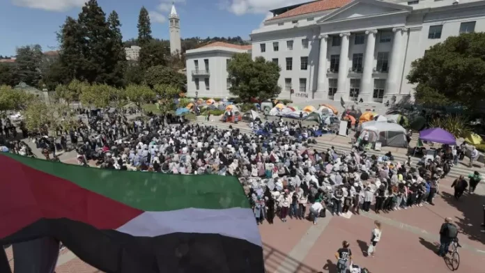 Nad-1000-arestuvani-na-studentskite-propalestinski-demonstratsii-v-SASht_1714408791