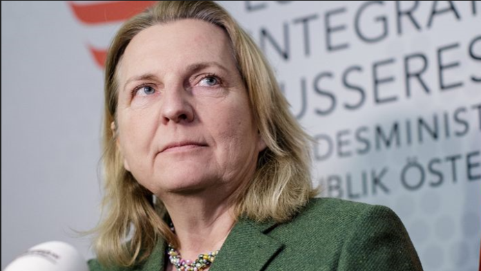 karin knaisal