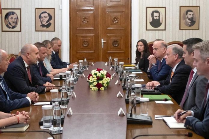 radev-merten-aec