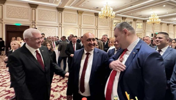 пеевски турски посланик