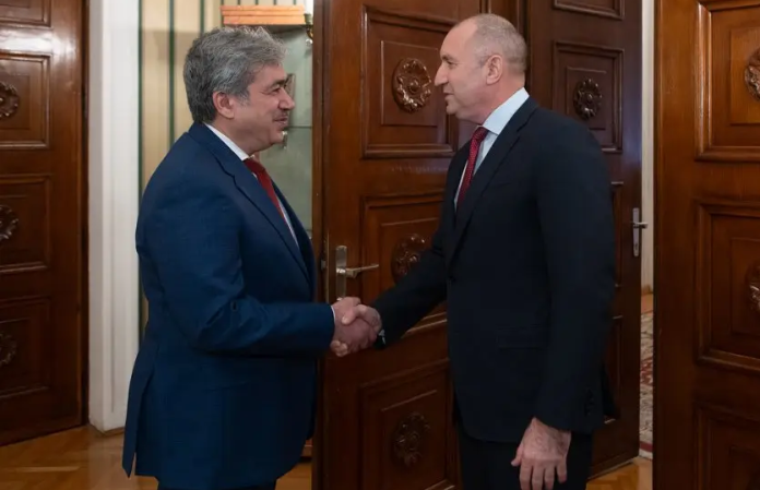 radev-katar