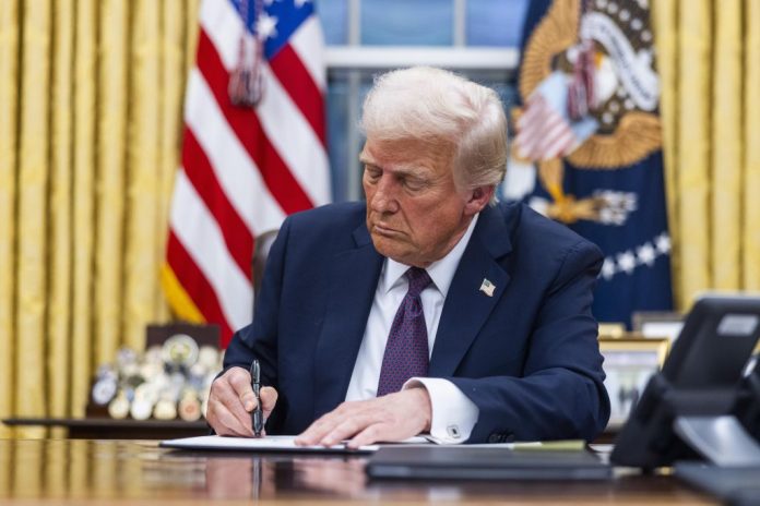 ttump ukaz