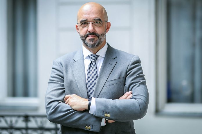 zoltan kovach