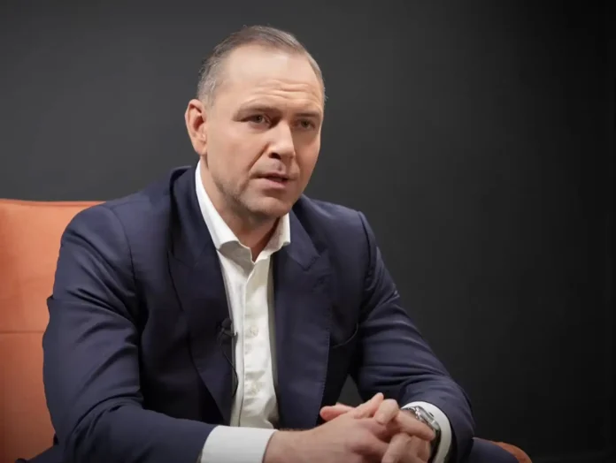 karol-nawrocki