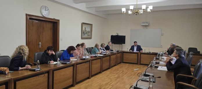 зафиров