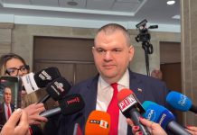 Делян Пеевски: Подавам оставка като лидер на ДПС, ако покажат 36 фактури за мои полети, платени от фирма