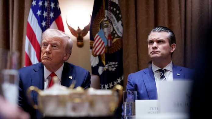 trump-hegset