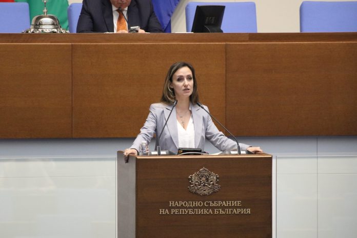 БИЛЯНА ИВАНОВА