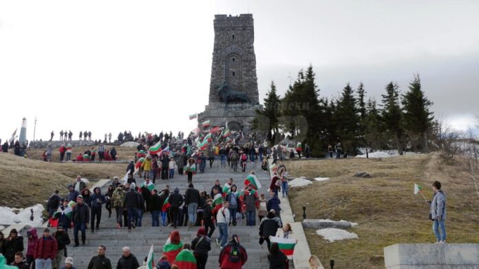 shipka-2--900