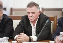 Една година условно за коментар във Facebook получи македонски българин в РСМ