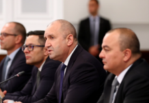 С до 30% по-евтино да продават основните храни обещаха веригите на среща с Радев