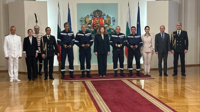 yotova-pozharnikari