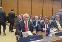 OFAC, PNR и политическият туризъм: Когато кризисният пиар заминава на командировка