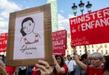 Десетки хиляди във Франция на протест искат решителни мерки срещу сексуалното насилие