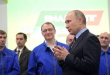 ЕС купува от Русия рекордно количество втечнен газ докато налага 21 пакет от санкции