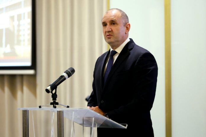 radev--bta