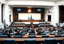 С декларации от парламентарни групи за новата пленарна сесия започна заседанието на Народното събрание