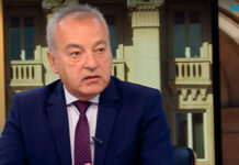 Гълъб Донев: Никой няма да ходи по къщите и да търси домашна ракия, законопроектът ще бъде преработен
