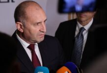 Радев нарече румънските обвинения отразяване на някаква спекулация, недоразумение или загуба в превода