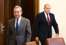 Румен Радев пред Ван И: България предоставя отлични условия за инвестиции